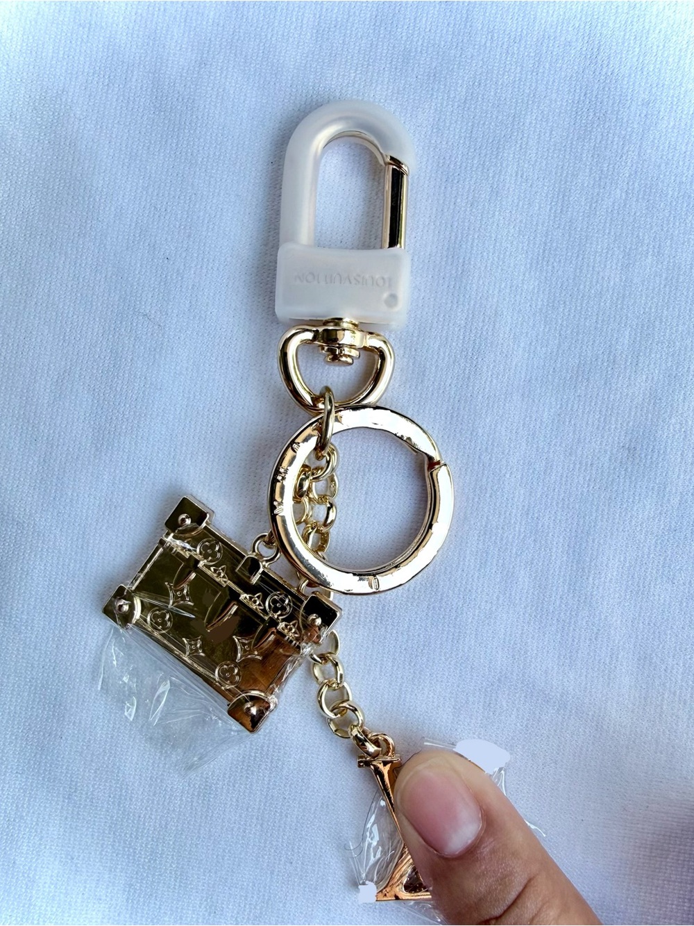 Gold Trunk Charm Keychain - Designer-Inspired Women Accessories